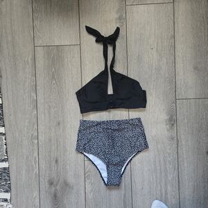 Black and White Bikini Set